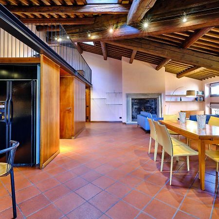 Apartmentsarena - Residenza Degli Scaligeri - Piazza Erbe เวโรนา ภายนอก รูปภาพ
